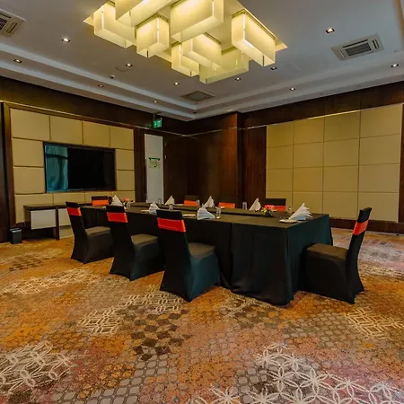 Crowne Plaza Nairobi Airport By Ihg-3